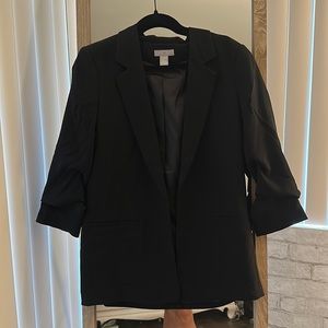 Black 2/3 sleeve blazer